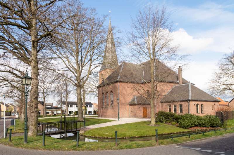 Waarom naar de kerk?